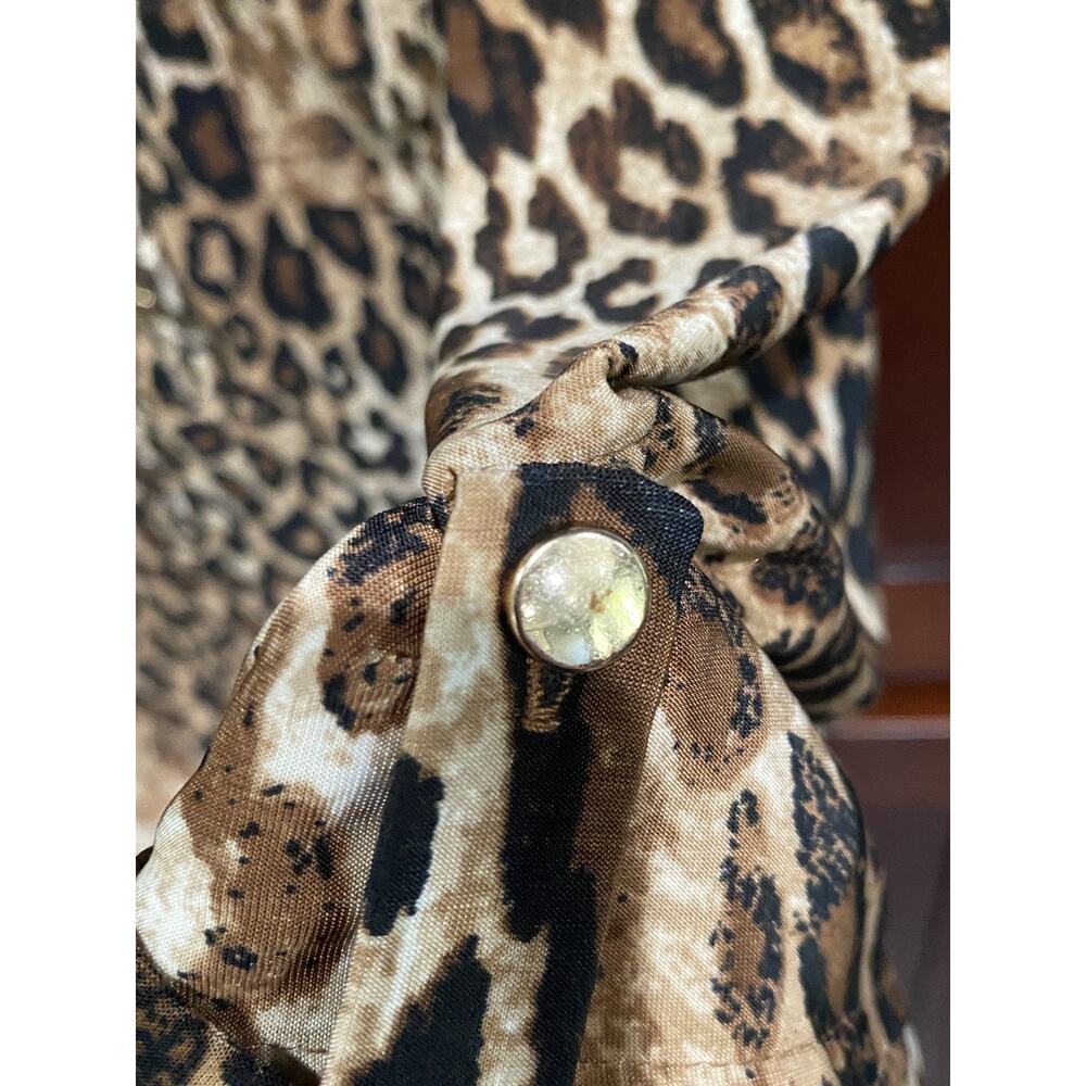 Ava & Grace Womens 3X Leopard Print Tunic Top Roll Tab Sleeve Stretch! - Picture 10 of 13